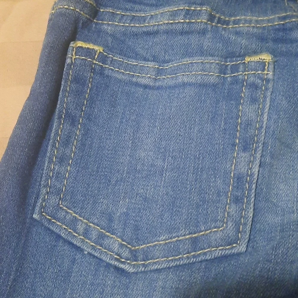Gymboree skinny jeans size 2T boy or girl